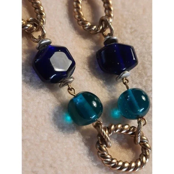 Vintage Goldtone Laura Ashley Necklace Blue and Teal Beads Adj 20 to 24 inches - Picture 6 of 6